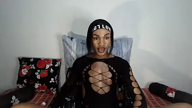 Riaanxxx online show from April 15, 7:58 pm