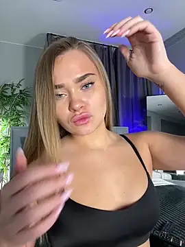 MonicaWestt online show from March 1, 6:48 am