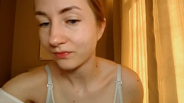 BluueSilk online show from February 10, 9:36 am