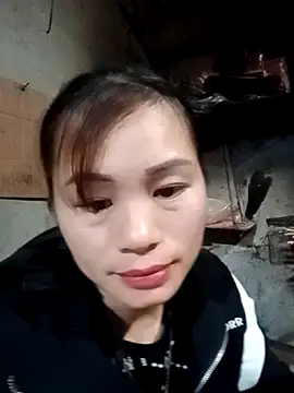 Snapshot of l_kiss chatting on February 7, 1:26 pm l kiss online show from February 7, 1:26 pm