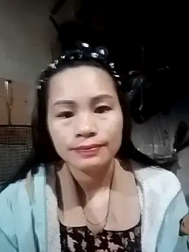 Snapshot of l_kiss chatting on February 26, 11:48 pm l kiss online show from February 26, 11:48 pm