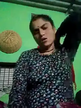 Snapshot of Miya_jaan chatting on February 7, 3:38 pm Miya jaan online show from February 7, 3:38 pm