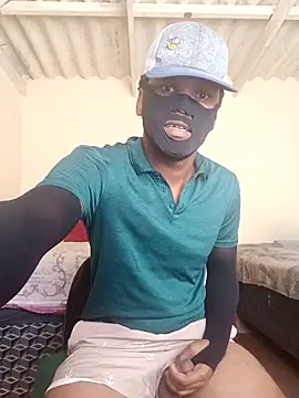 Snapshot of Mkhothiwesibumbu chatting on April 17, 9:23 am Mkhothiwesibumbu online show from April 17, 9:23 am