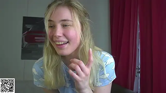 LovelyMiu online show from April 16, 2:07 pm