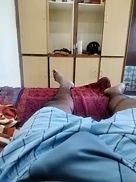 Snapshot of janu_9900 chatting on February 28, 7:42 am janu 9900 online show from February 28, 7:42 am