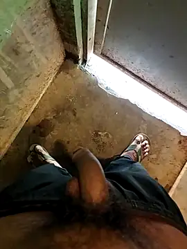 Snapshot of sudip999999 chatting on February 23, 8:01 am sudip999999 online show from February 23, 8:01 am