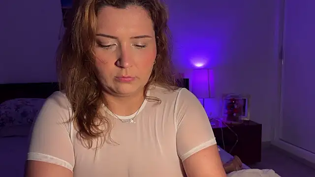 Snapshot of MonyFetish chatting on February 23, 12:02 pm MonyFetish online show from February 23, 12:02 pm