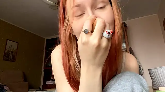 Snapshot of LaureenVielma chatting on February 2, 7:18 am LaureenVielma online show from February 2, 7:18 am