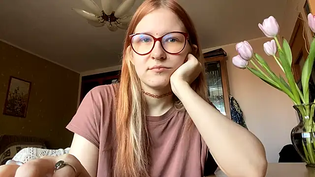 LaureenVielma online show from March 10, 7:13 am