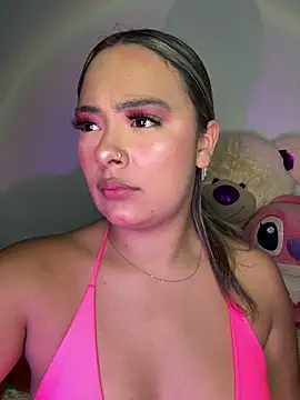 Snapshot of Kylievoos chatting on February 10, 11:20 pm Kylievoos online show from February 10, 11:20 pm