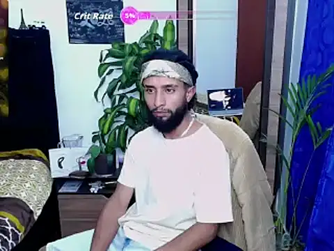 Snapshot of _noahdiaz chatting on February 19, 4:52 am noahdiaz online show from February 19, 4:52 am