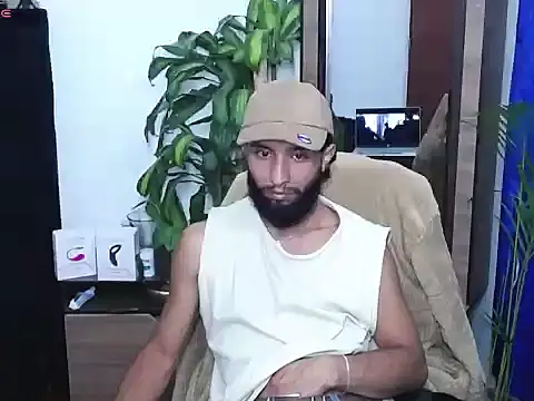 Snapshot of _noahdiaz chatting on February 27, 4:12 am noahdiaz online show from February 27, 4:12 am