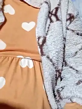 Snapshot of Pmn87 chatting on February 22, 12:15 pm Pmn87 online show from February 22, 12:15 pm