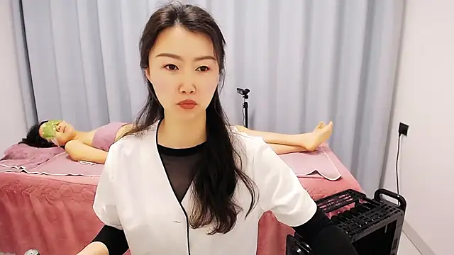 anne2026 online show from April 14, 1:22 am