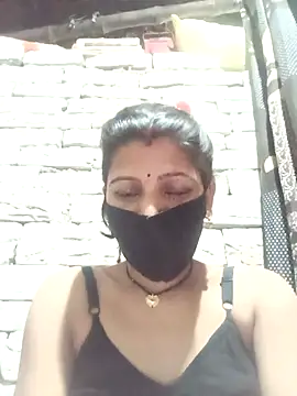 Snapshot of Divya-11431 chatting on March 18, 3:48 pm Divya-11431 online show from March 18, 3:48 pm