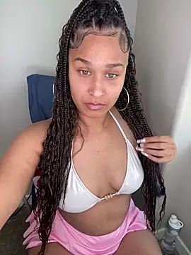 Snapshot of Jamalyce chatting on February 28, 6:20 pm Jamalyce online show from February 28, 6:20 pm