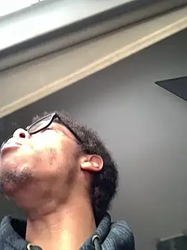 ELPikaPreta online show from March 4, 8:09 am