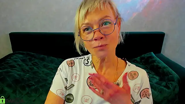 Ann Annise online show from April 17, 7:44 am