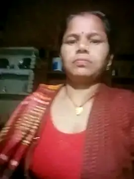 Snapshot of Pooja_sahu chatting on February 19, 8:38 pm Pooja sahu online show from February 19, 8:38 pm