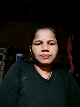 Snapshot of Pooja_sahu chatting on February 26, 2:38 pm Pooja sahu online show from February 26, 2:38 pm