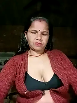 Snapshot of Pooja_sahu chatting on February 28, 2:18 pm Pooja sahu online show from February 28, 2:18 pm