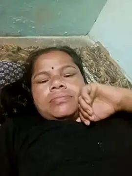 Snapshot of Pooja_sahu chatting on March 3, 9:53 pm Pooja sahu online show from March 3, 9:53 pm