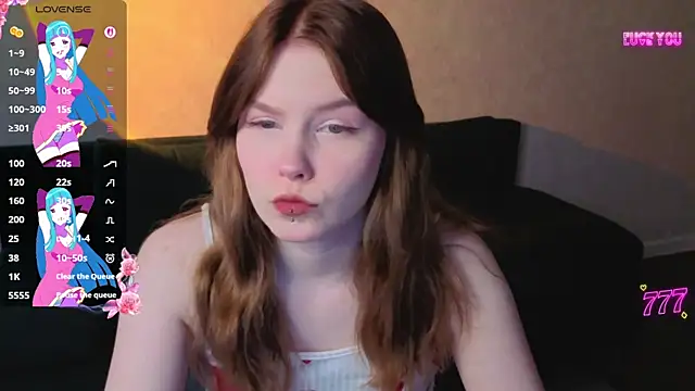 Julia Anis online show from March 18, 1:09 am