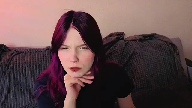 Julia Anis online show from March 31, 12:56 am