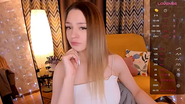 cherrykississ online show from March 16, 2:17 am