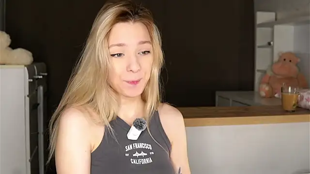 LeeryWonder online show from April 6, 1:25 am