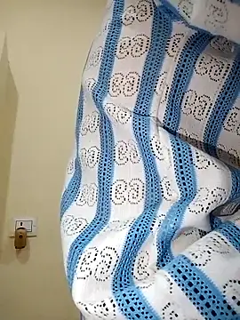 sanem4697 online show from April 9, 5:40 am