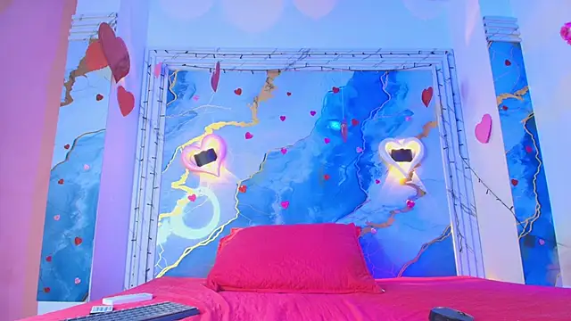 Snapshot of Eleanor_rigby5 chatting on February 27, 3:06 am Eleanor rigby5 online show from February 27, 3:06 am