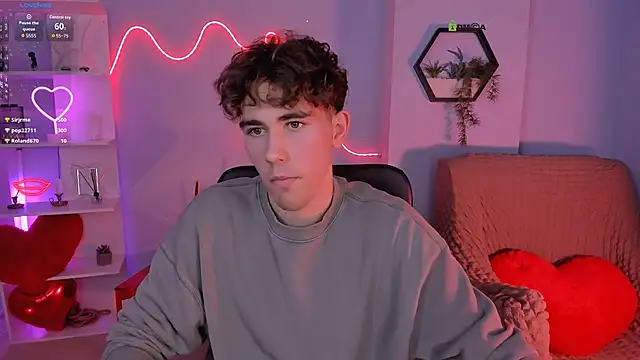 Snapshot of kevin_nix chatting on February 6, 8:12 pm kevin nix online show from February 6, 8:12 pm