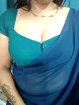 Snapshot of priya__sexxyy chatting on February 12, 2:06 am priya sexxyy online show from February 12, 2:06 am