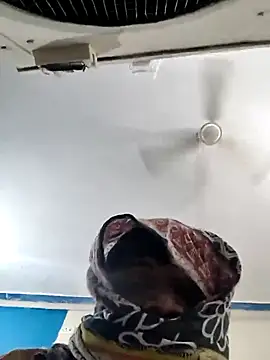 Johnny dickshower online show from May 28, 7:00 pm