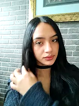 cynliu online show from February 2, 7:45 pm