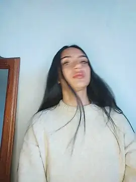 cynliu online show from July 25, 8:39 pm