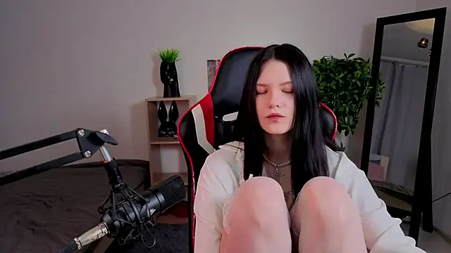 Maria trend online show from February 12, 5:08 pm