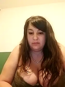 Snapshot of alexandrafrancaise0000 chatting on February 14, 9:33 pm alexandrafrancaise0000 online show from February 14, 9:33 pm