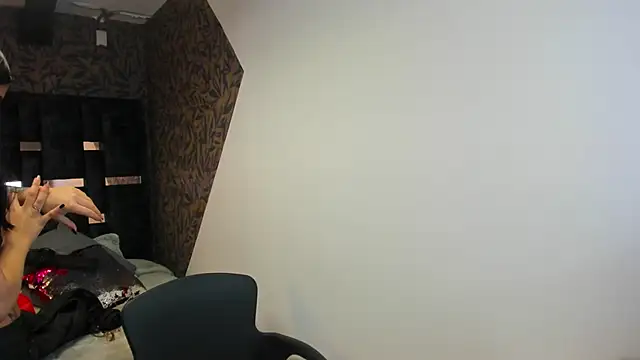 Snapshot of Emily__Cute__ chatting on February 25, 12:37 pm Emily Cute online show from February 25, 12:37 pm