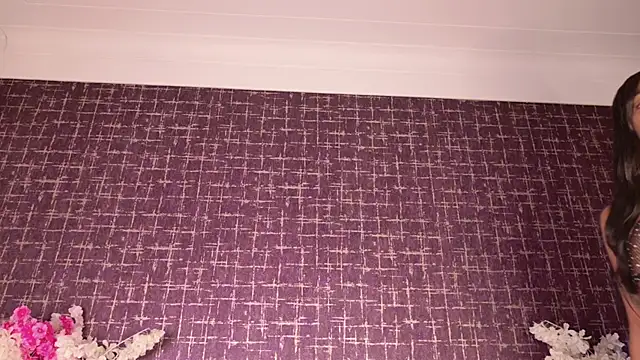 mollyjackson  online show from March 7, 11:02 pm