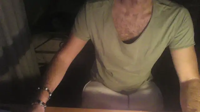 Snapshot of ragazzo200996 chatting on March 2, 9:32 pm ragazzo200996 online show from March 2, 9:32 pm