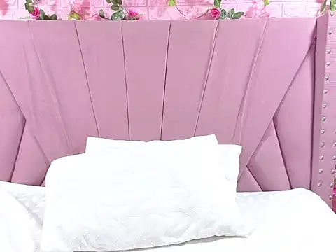 EmberCooper  online show from March 21, 8:19 am