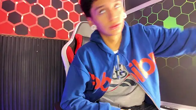 David Banks  online show from April 7, 12:27 pm