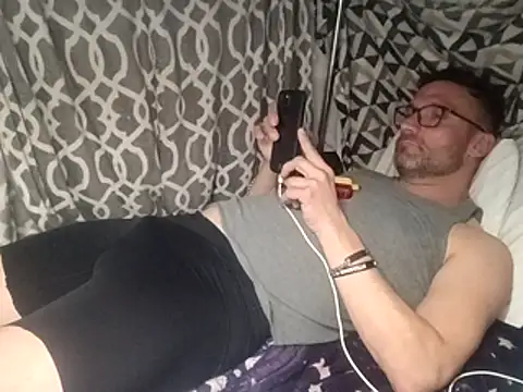 CashDaddyxx online show from March 3, 11:32 pm