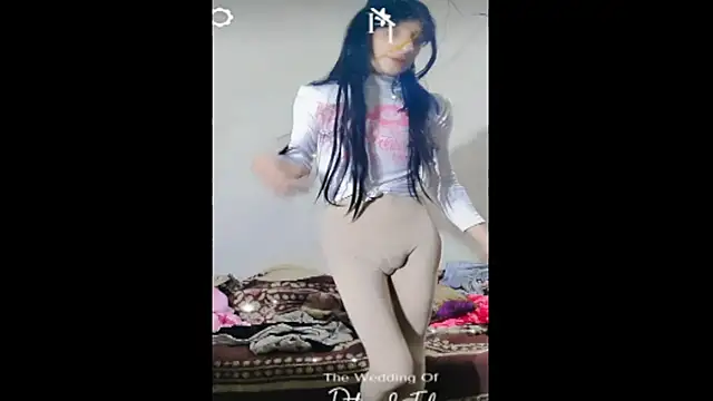 Snapshot of ammsexy1 chatting on February 12, 6:03 pm ammsexy1 online show from February 12, 6:03 pm