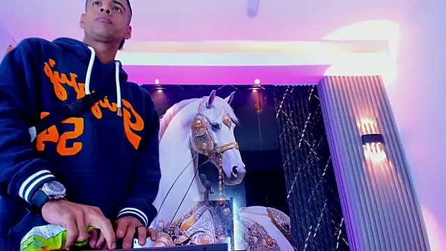 the knights of the night online show from March 23, 5:44 am