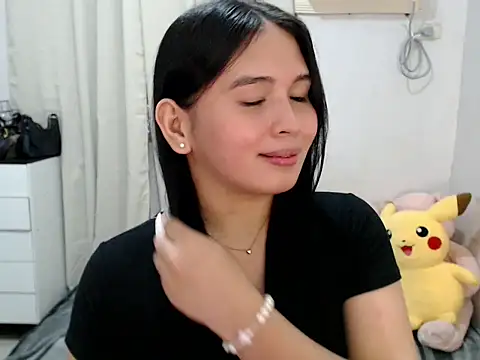 Snapshot of lovely_Janeee chatting on July 4, 4:46 pm lovely Janeee online show from July 4, 4:46 pm
