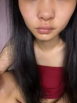 siting00 online show from March 6, 7:27 am