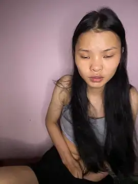 siting00 online show from April 3, 3:54 pm